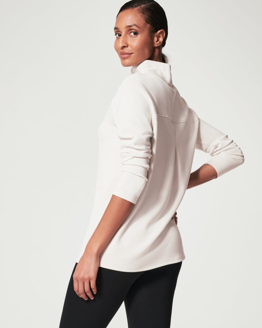 Clothing SPANX | Airessentials 'Got-Ya-Covered' Pullover Top In White Cloud