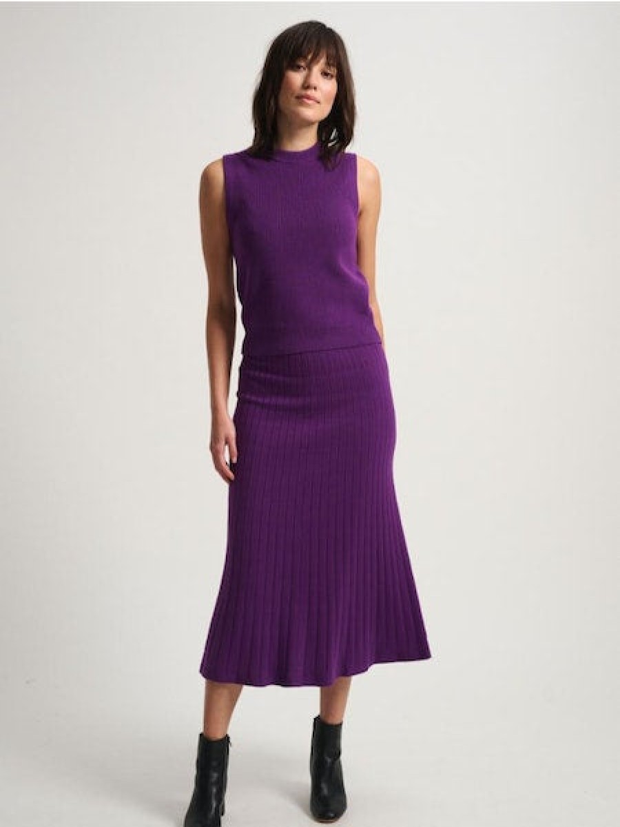 Clothing WHITE AND WARREN | Ribbed A-Line Skirt In Deep Verbena